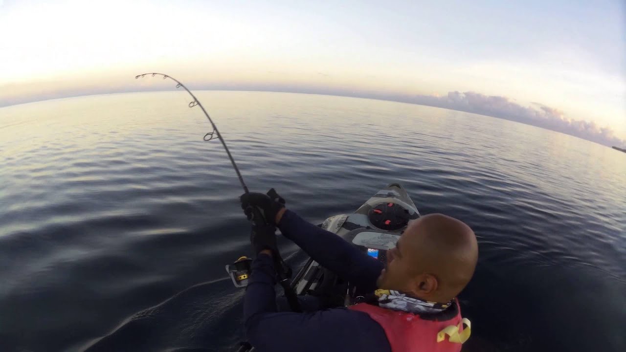 47.5lb Giant Trevally Extreme Kayak Fishing Mauritius