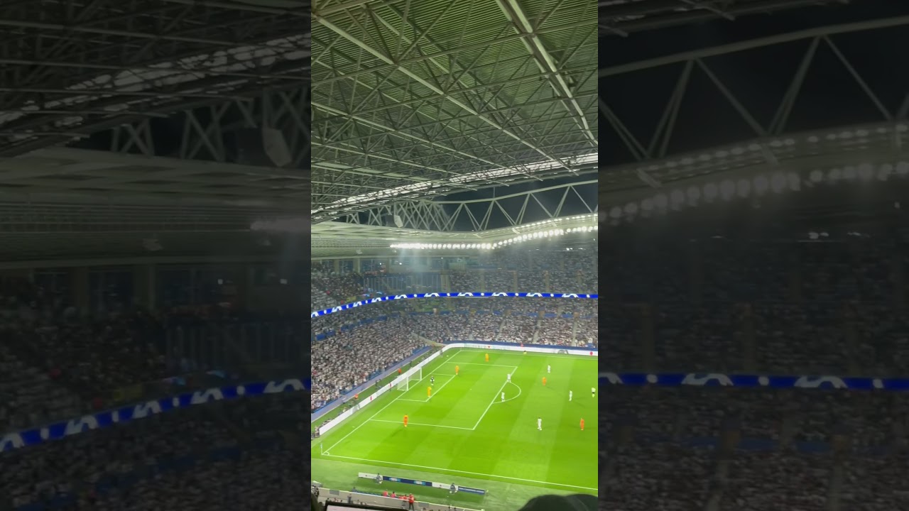 As&iacute; salta Anoeta en Champions ✨