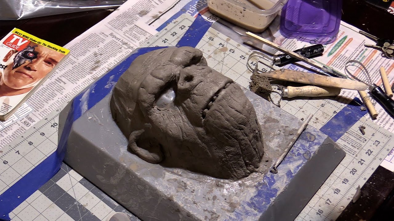 Speed Sculpting in WED clay, Gargoyle, Sci-Fi Ape and Swamp Thing