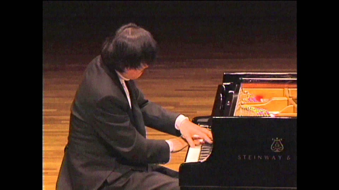 Maurice Ravel : Sérénade grotesque (1893) - Kun-Woo Paik