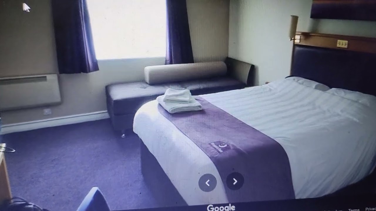 Looking At Hotels Episode 74 - Scunthorpe
