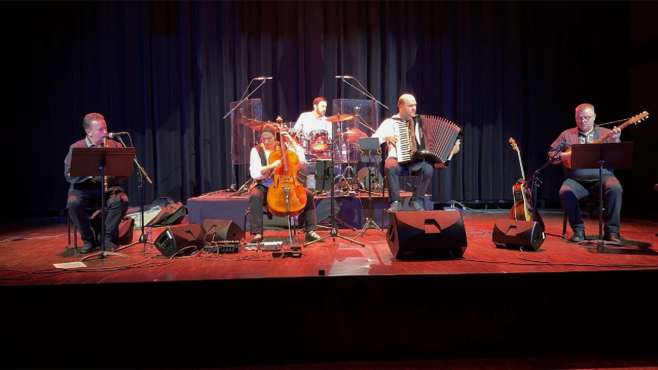 Trakiysaka rachenitsa -  Bulgarian Echoes - Festival Mystère des Balkans - Balkan Mysteries - ADEM