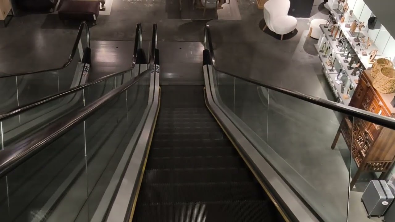 Rare Otis Escalators!