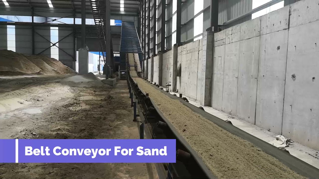 Belt conveyor for sand