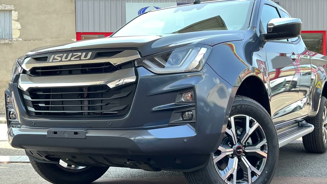 ISUZU DMAX N60 F SPACE BVA Obsidian Grey 2023