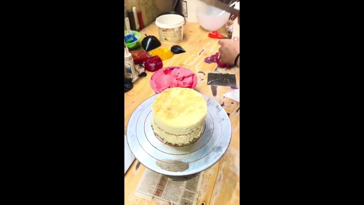 2 kg spiderman cake 