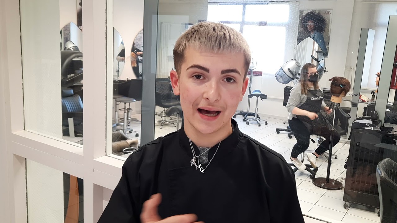 Enzo en CAP COIFFURE EN ALTERNANCE