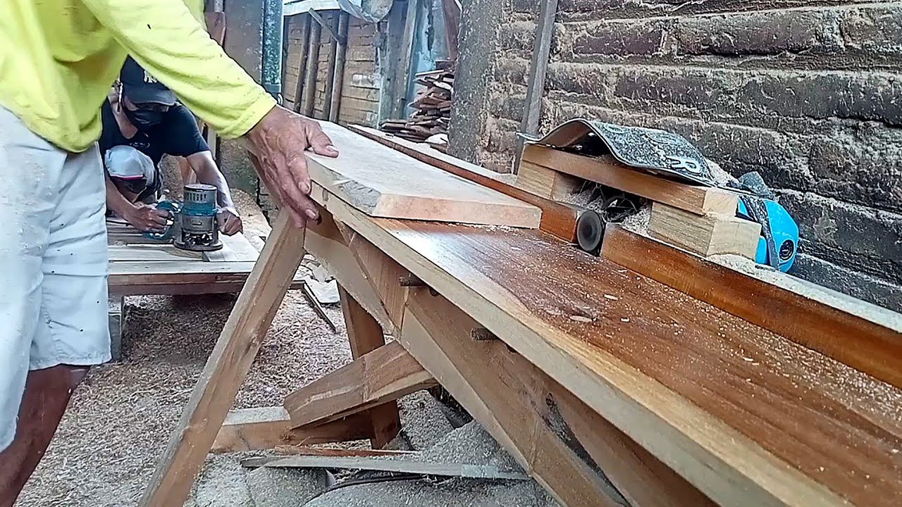 Tehnik luar biasa Tukang kayu cara buat pintu kayu jati