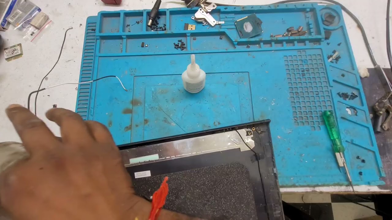 Dell Inspiron 15 Laptop Screen Panel Hinge Repair successfully || Laptop Hinge Kaise Repair kare ||