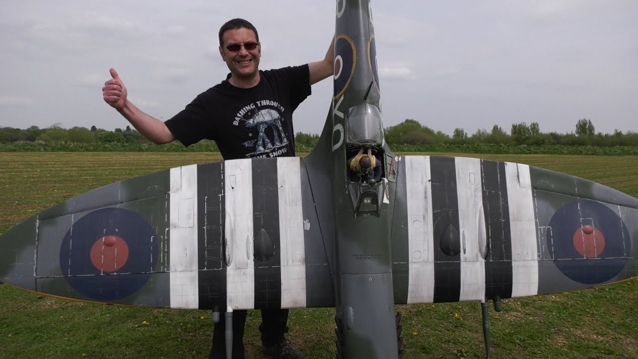 Mick Reeves Spitfire 25% Scale