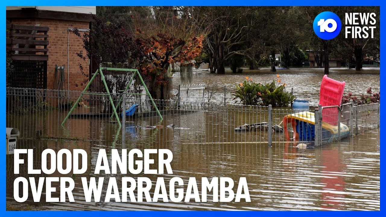 Sydney Flood Cleanup Begins | 10 News First