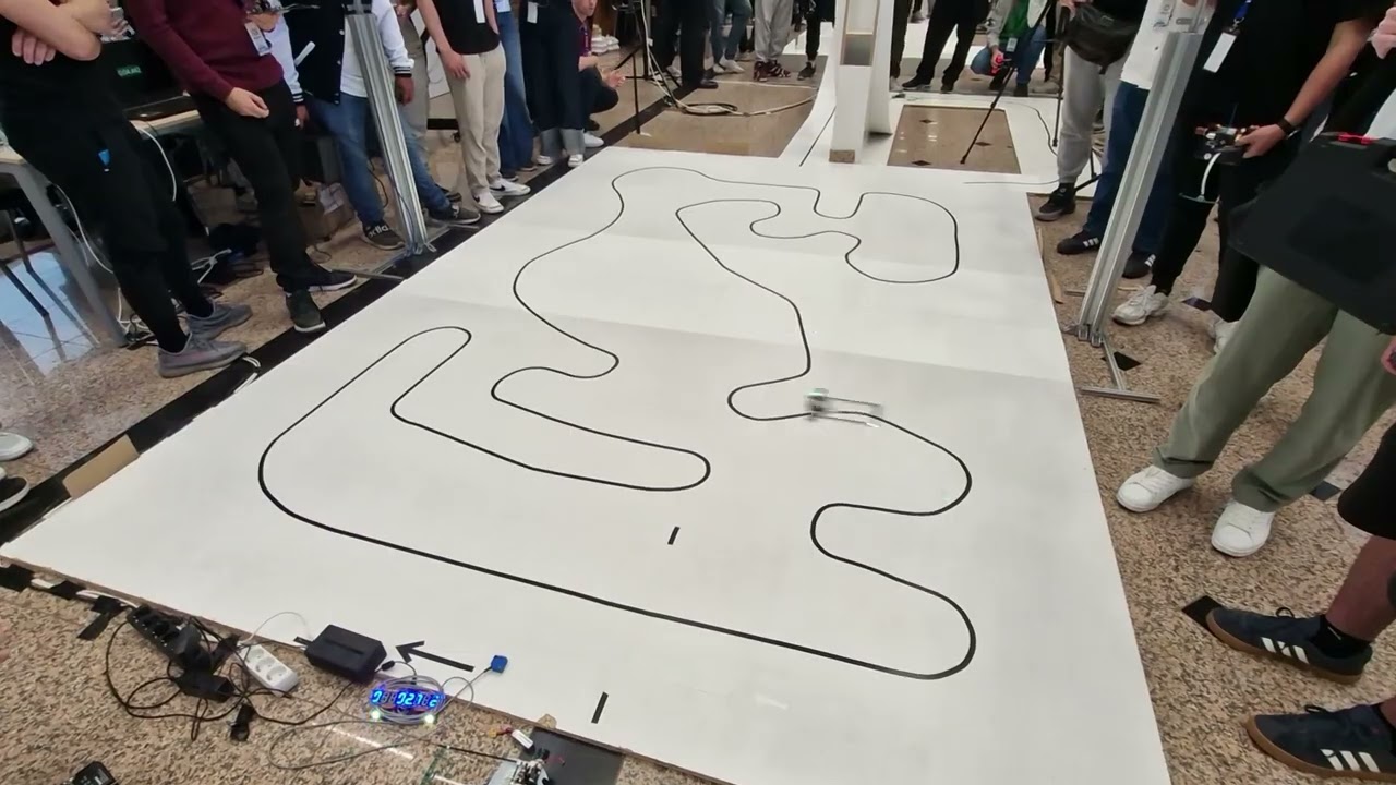 Line Follower - ATLAS-ST 1.2 at Robochallenge 2025