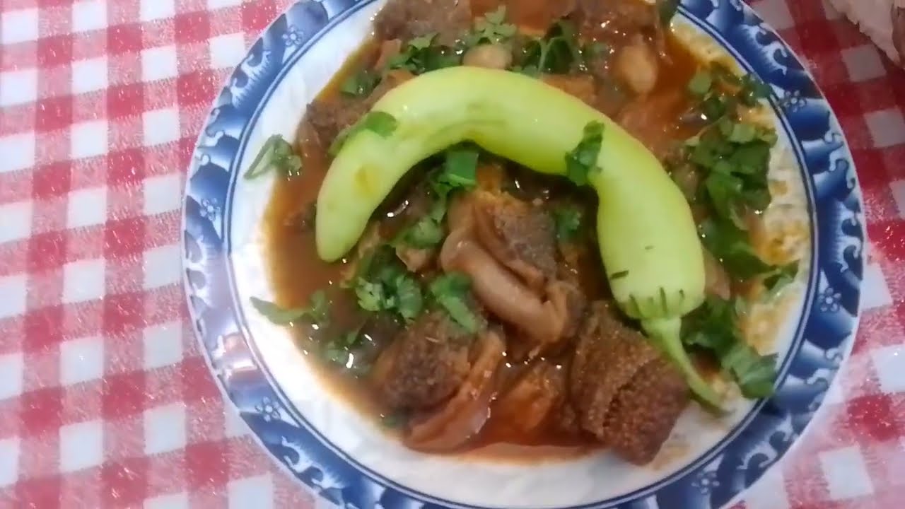 دوارة/بكبوكة بنتها هبال تاع الدنيا 