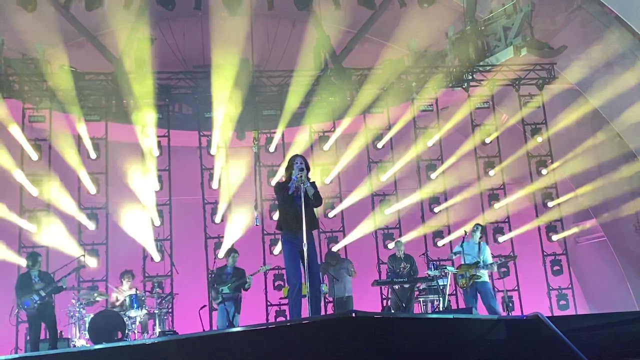 The Neighbourhood - Stuck with Me (Hollywood Bowl, Los Angeles)￼