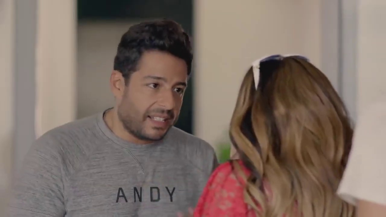 اضحك مع دنيا سمير غانم لما كانت عايزة تتجوز محمد حماقي😉😍من مسلسل لهفه