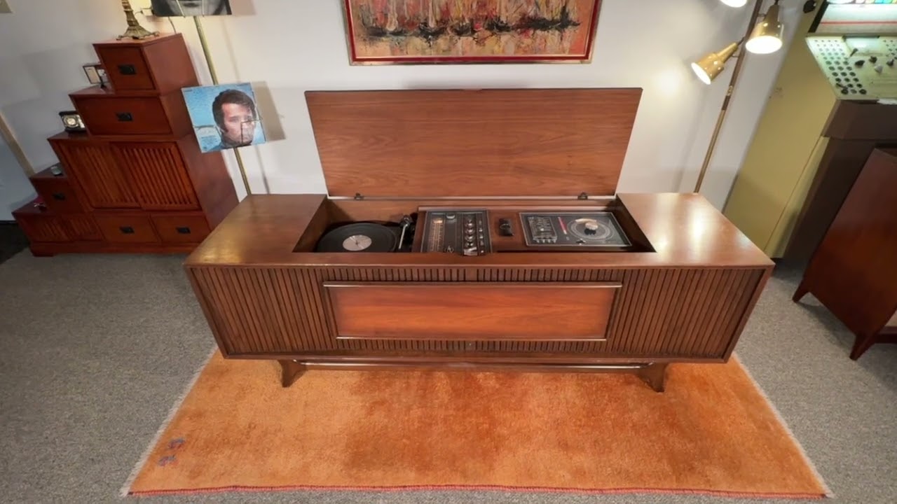 GE C843 Stereo Console with the TD-250 Stereo Library Tape System