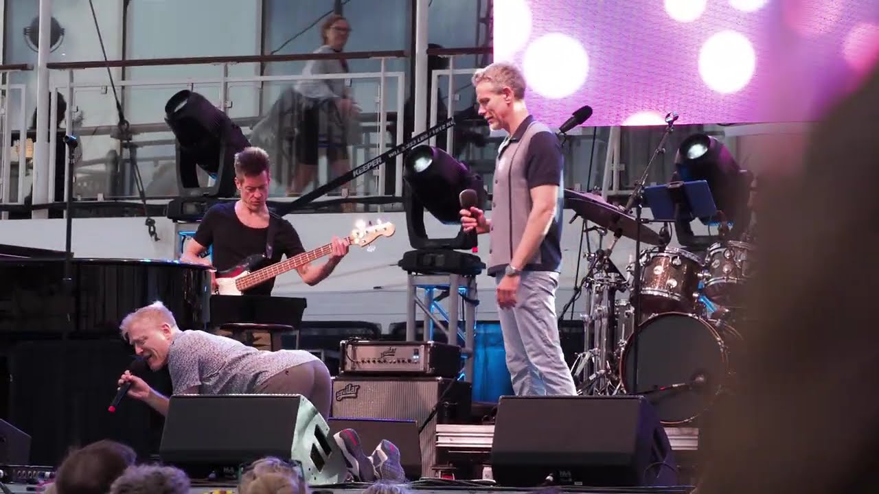 Anthony Rapp and Adam Pascal  - 