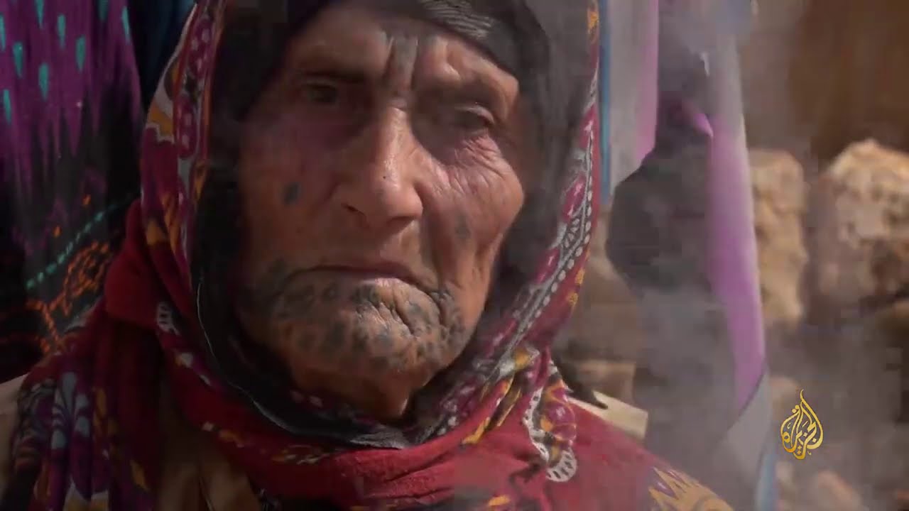 معاناة كبار السن في مخيمات اللجوء شمال سوريا
