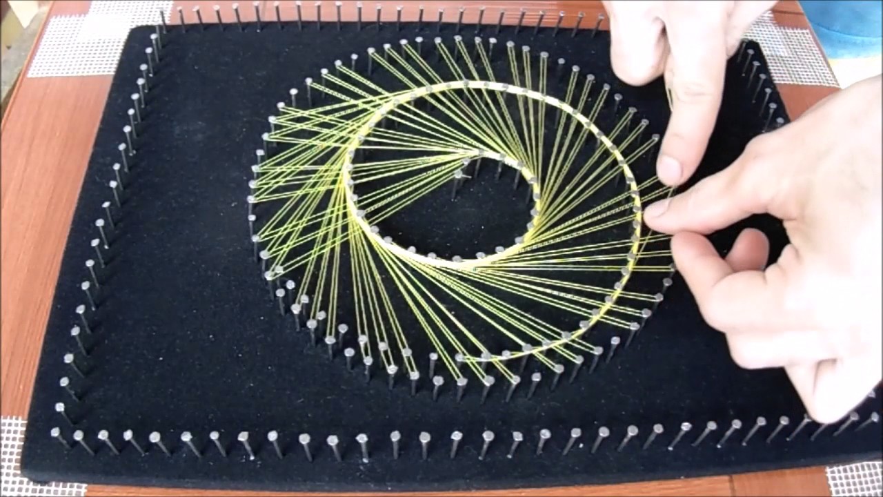 espiral con hilos tensados,  String Art