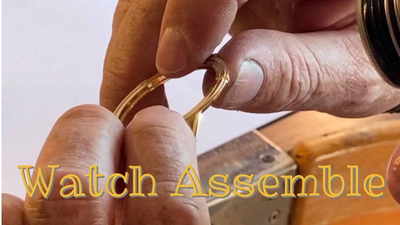 Watch getting fixed or …? Featuring Vouwfietser #watchrepair #invicta
