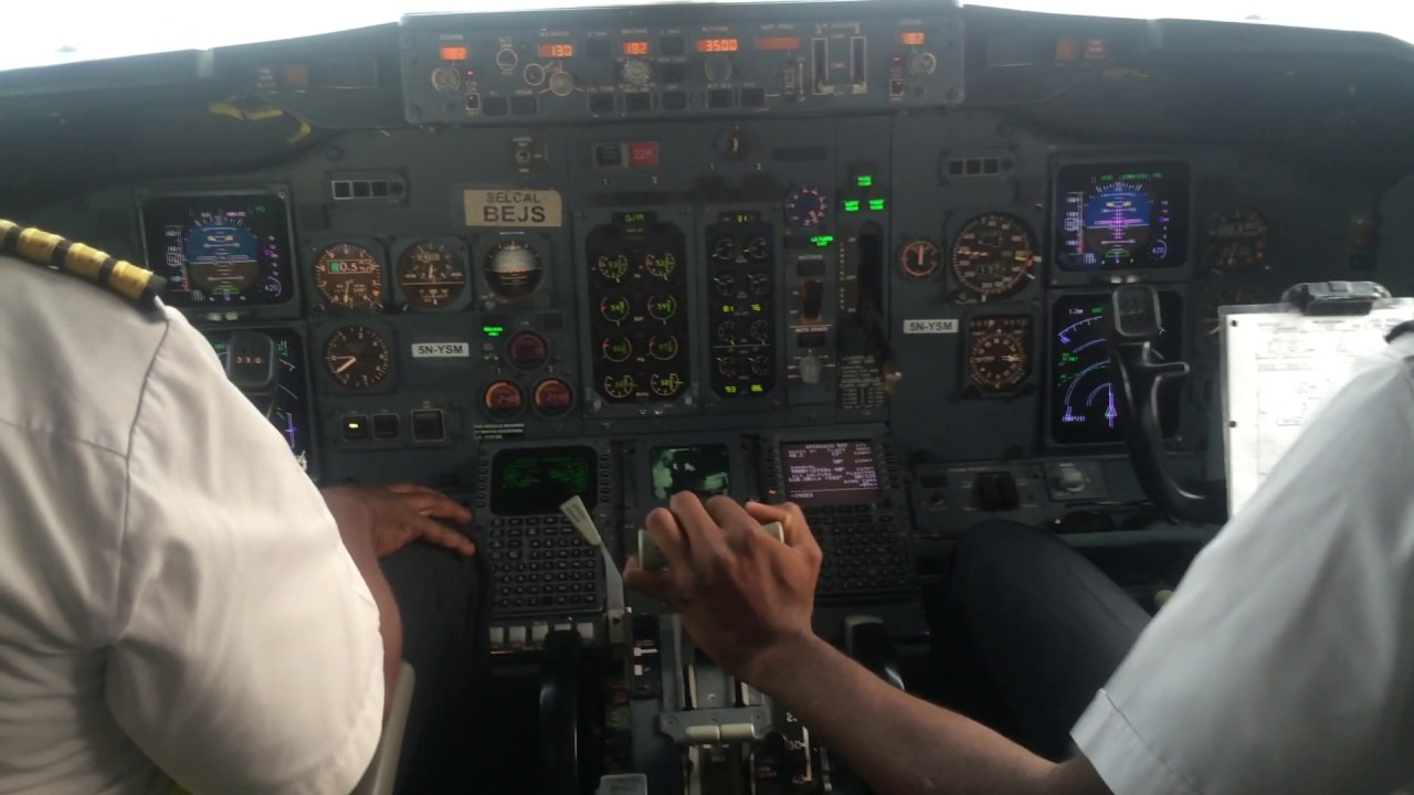 AZMAN airline B737-300 landing Murtala Muhammed International Airport Lagos