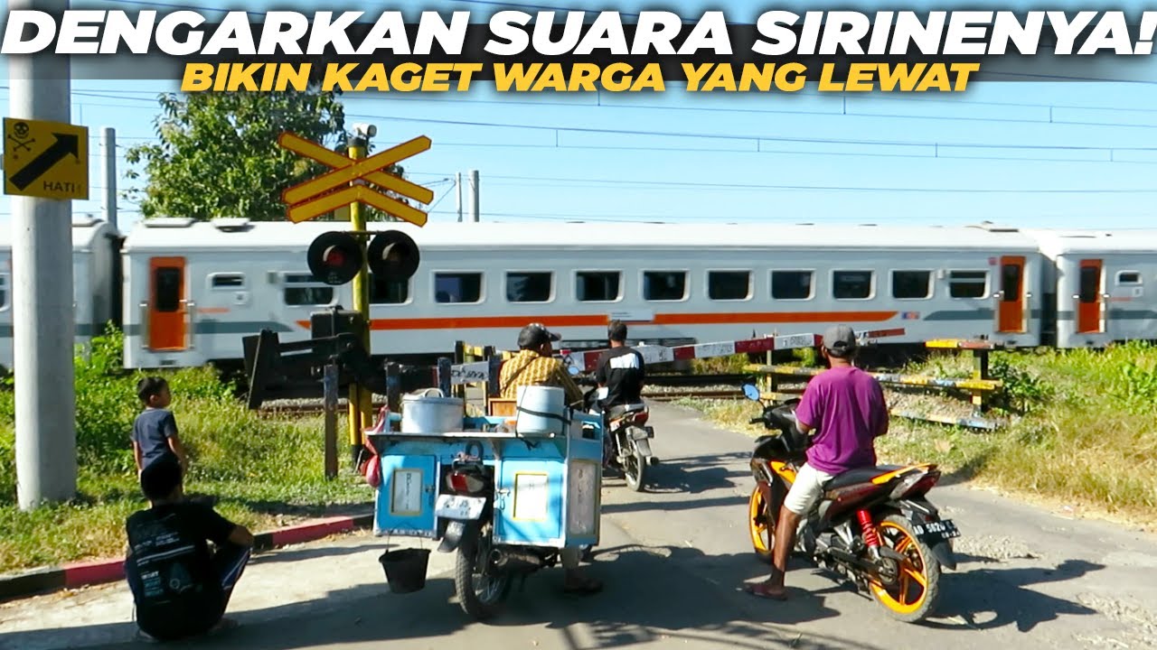 NGLOKOR PARAH! SUARA SIRINE PERLINTASAN DI JPL 294 SUMYANG | LAGI RAMAI KERETA YANG LEWAT