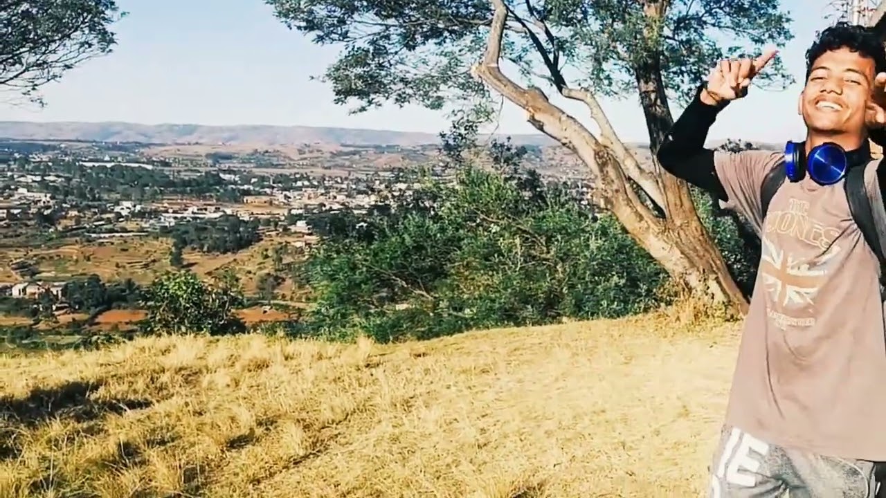 Petit'Tah Odela in MOTIVAKA (Officiel video 2024)