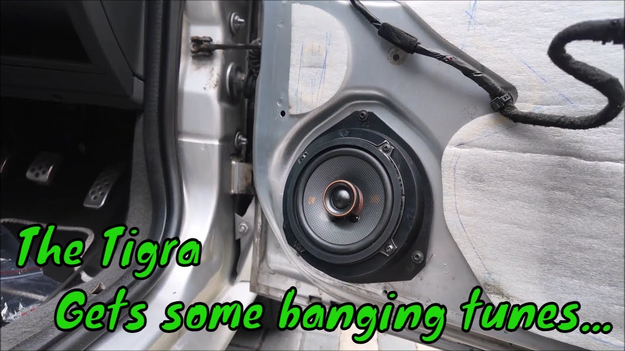 Замена динамика Vauxhall Tigra... Наконец-то!!!