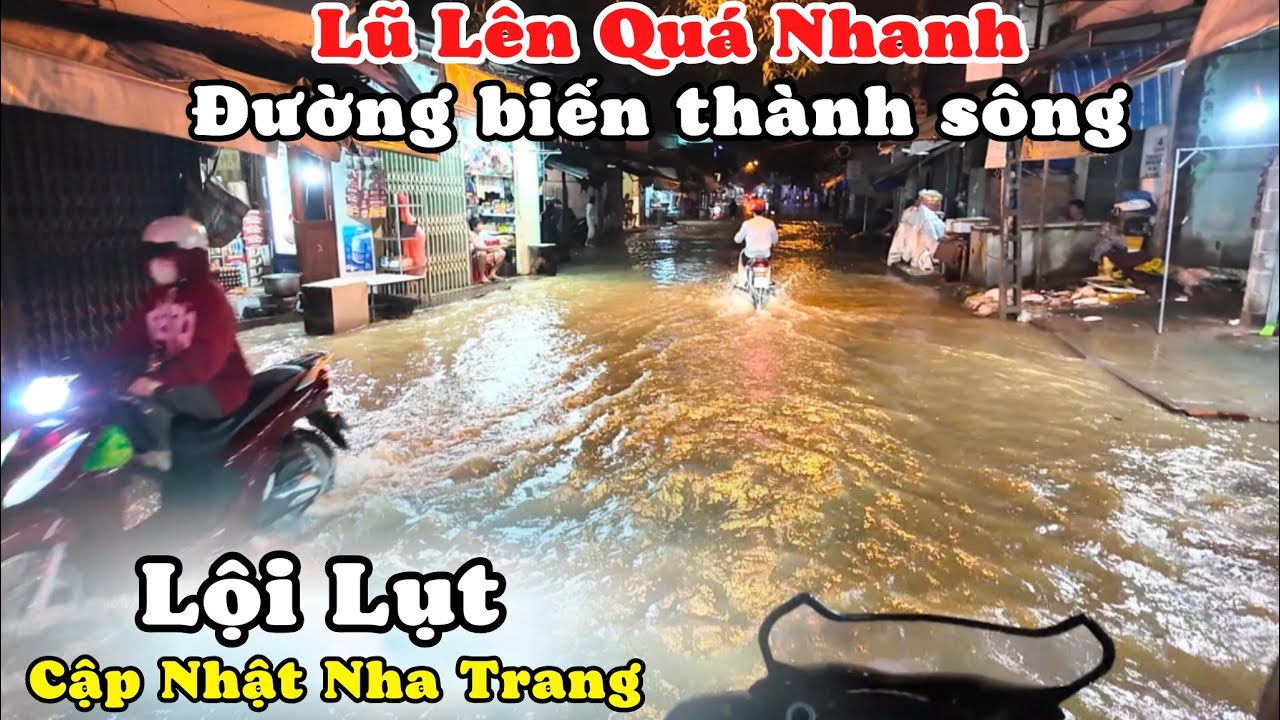 Lội Lụt Trên Những Tuyến Đường Biến Thành Sông. Nha Trang Nước Lũ Gây Tê Liệt Giao Thông Đường 23/10