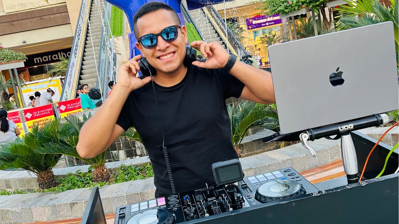 Prende La Fiesta 2 con Dj Giangi - Musica Actual @RealPlazaPeru
