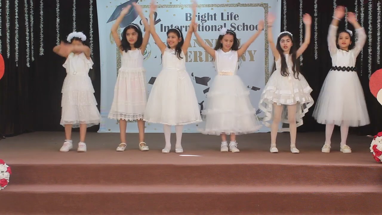 Bonne Fete Maman Part 1 Gr 3A Graduation 2022