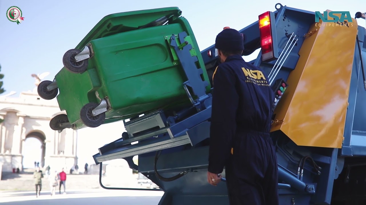 camion benne tasseuse avec système de lavage , garbage truck with washing system