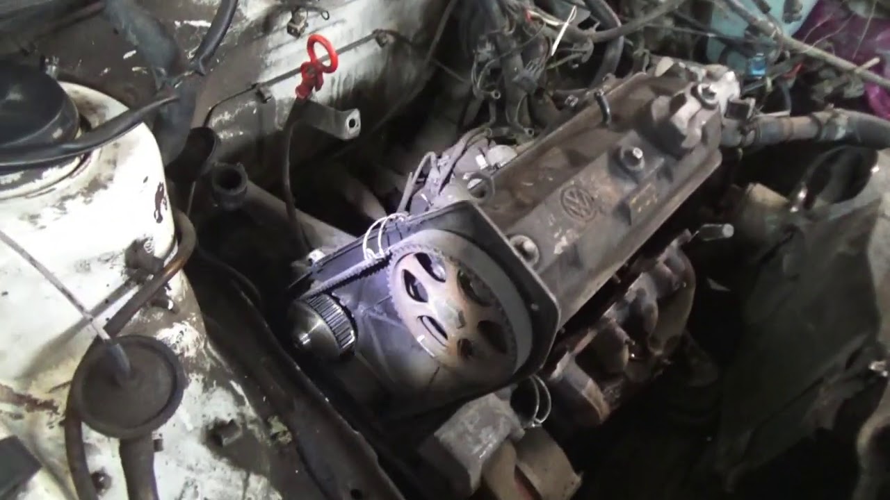 Фольксваген Гольф 2. V 1,3  Замена прокладки ГБЦ.