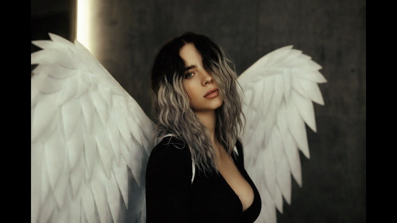 Billie Eilish – Ghosts in My Bedroom (Official Music Video)