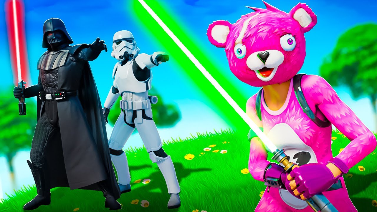 STAR WARS x FORTNITE 😱 ENCONTRAMOS las NUEVAS ARMAS MÍTICAS Aquí no hay quien viva Fortnite 690