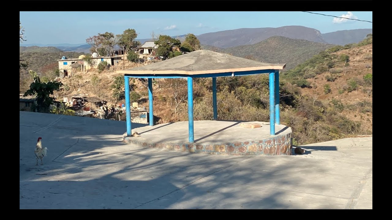 IGLESIA VIEJA, Mpio.  de Apaxtla, Gro.