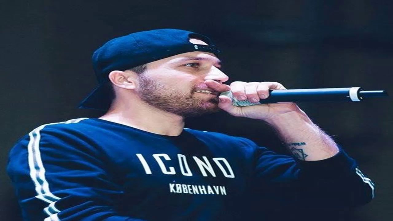 A.K.A Proff ft Qurd ft Choci (Aslixan Old Rap ) - Zaqatala 2010