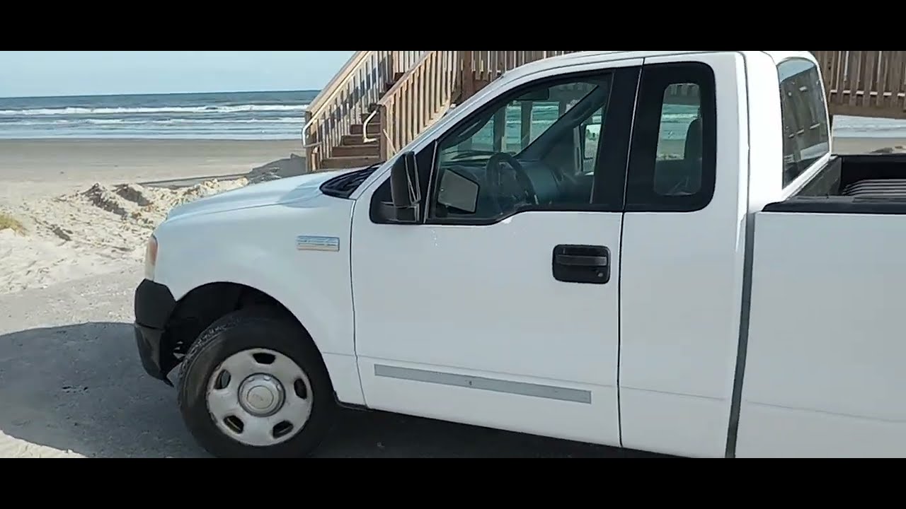 2007 Ford F150, Regular Cab, Long Bed, 4.2, V6, Automatic.  In Galveston.