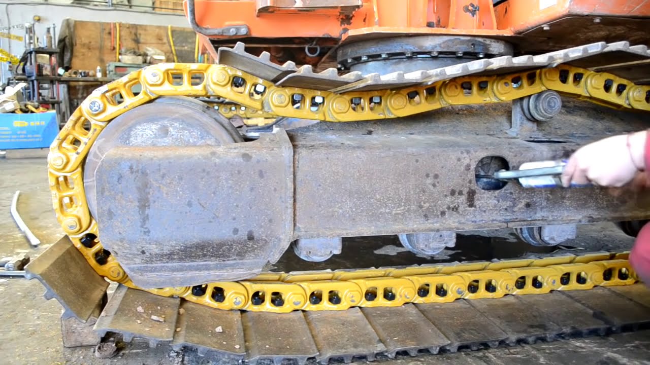 Undercarriage Ireland How to Fit Hitachi Dash 5 + Zaxis Heavy Duty Chains