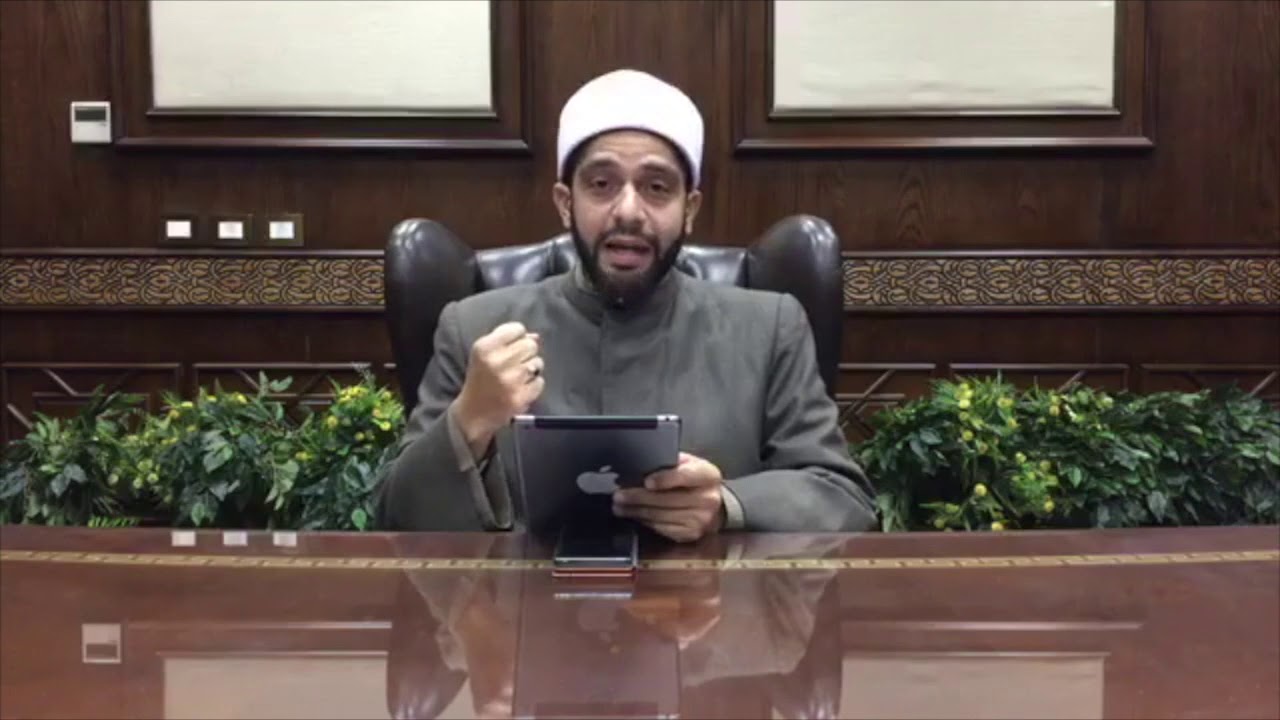ما حكم الاقتراض لسداد الديون؟