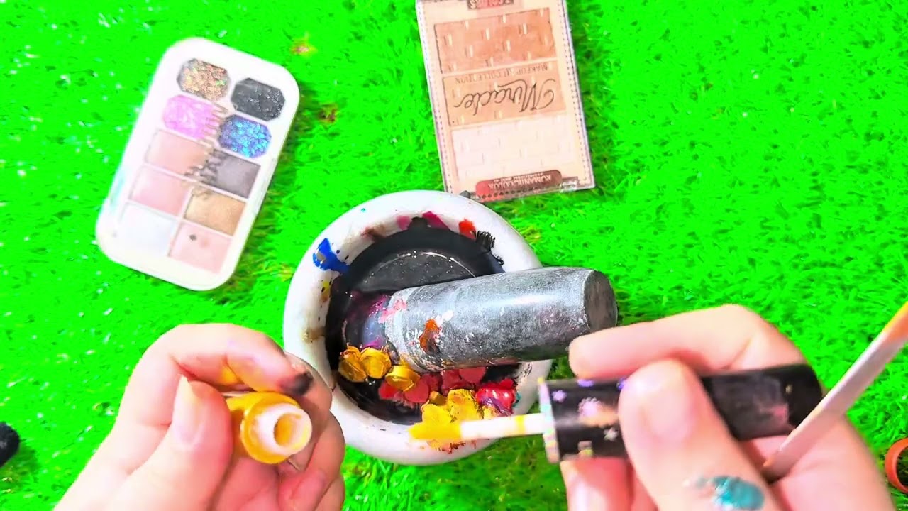 Satisfying asmr video | lipstick, nils polish, Beas, e.t.c| @BeautyBurstStudio 