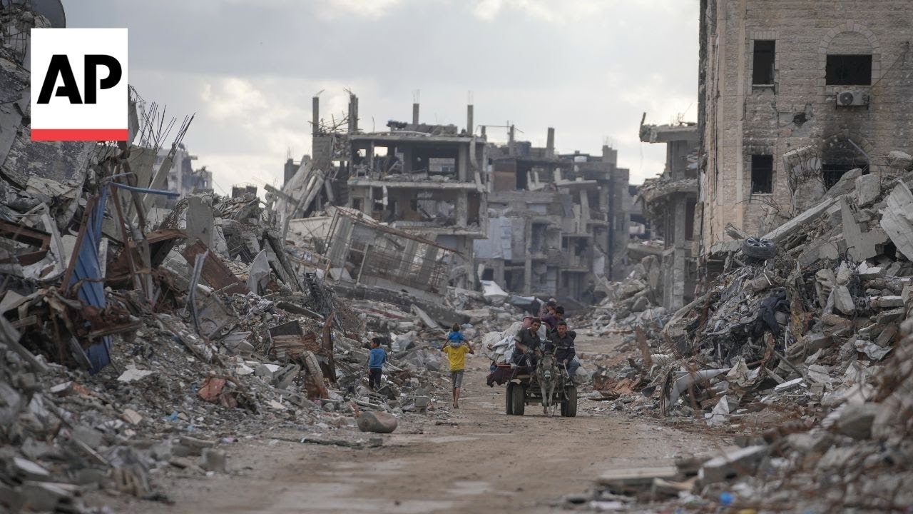 Residents and UN staff launch large scale rebuilding campaign in Gaza