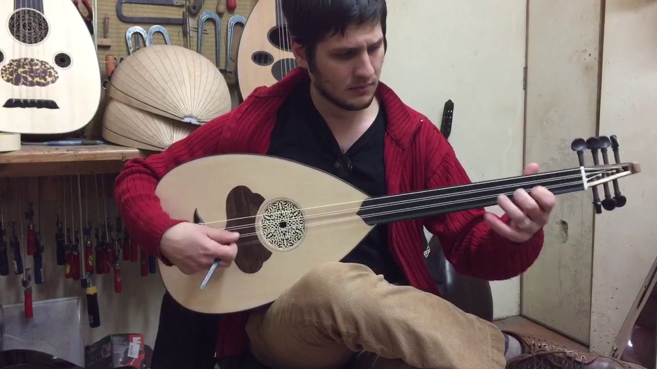 Lavta-politiko laouto walnut-rosewood played by ILIAS made by Dimitris