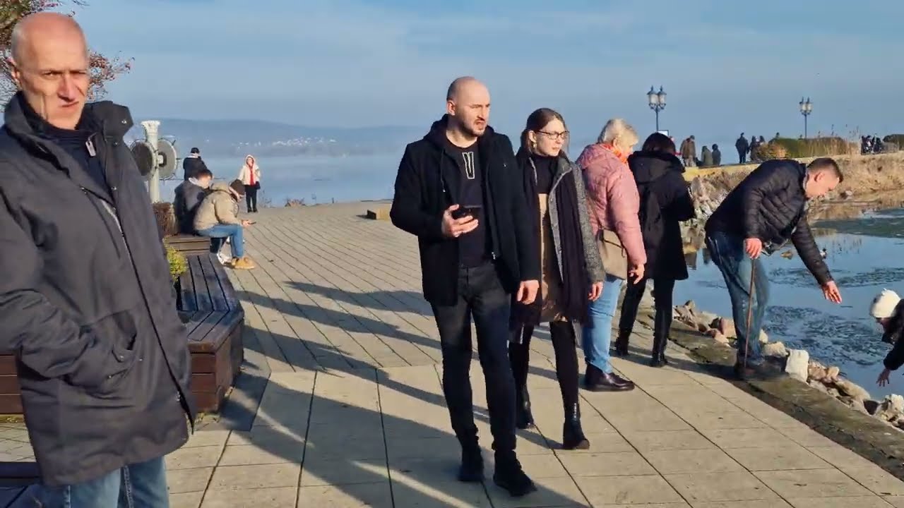 Keszthely: séta februárban a móló végéig 