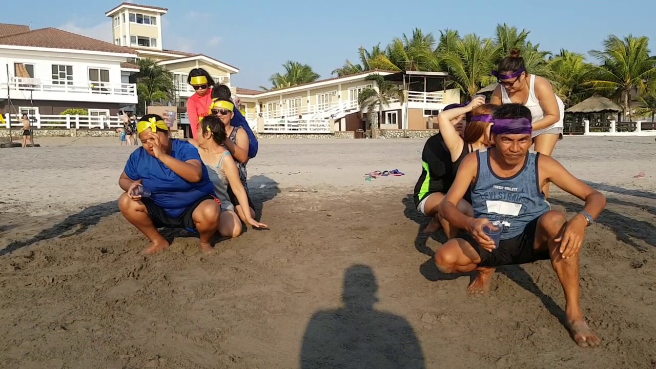 Beach Games - Water Relay