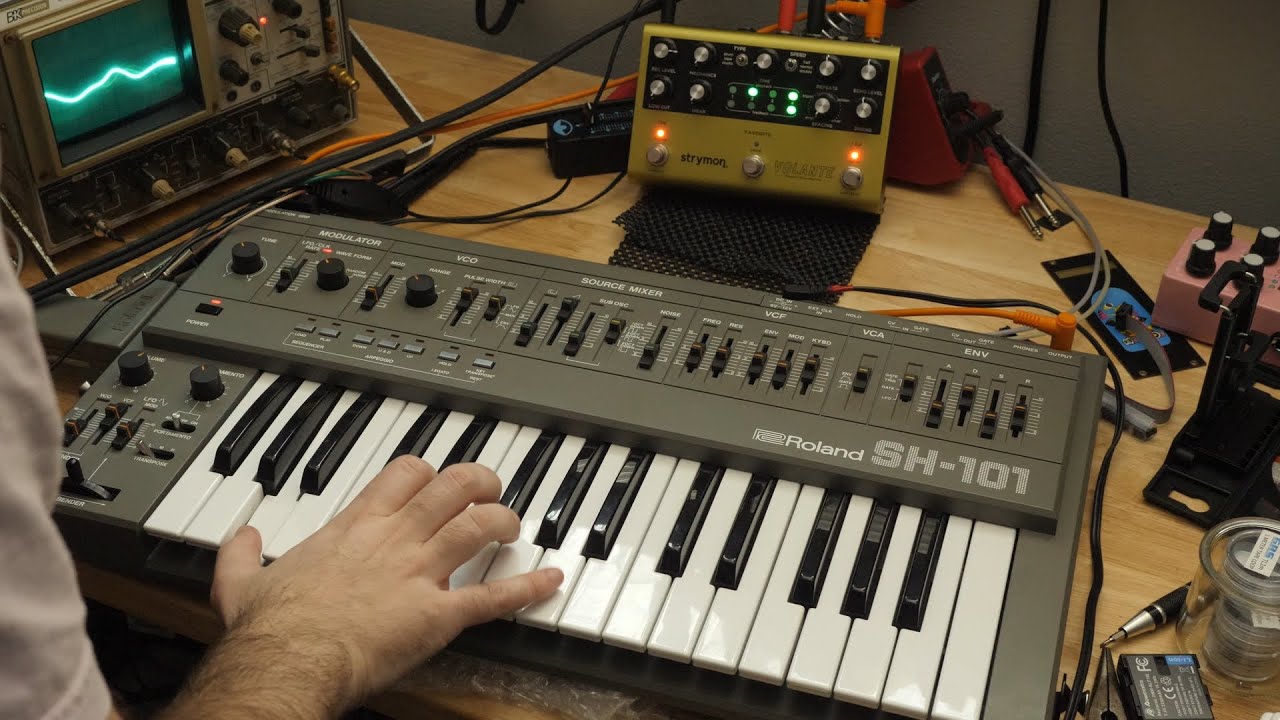 Классический, простой и по-прежнему очень особенный // SH-101 от Roland