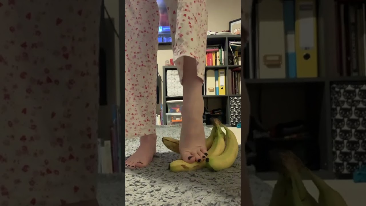 Shall I crush these Bananas 🍌 😌
