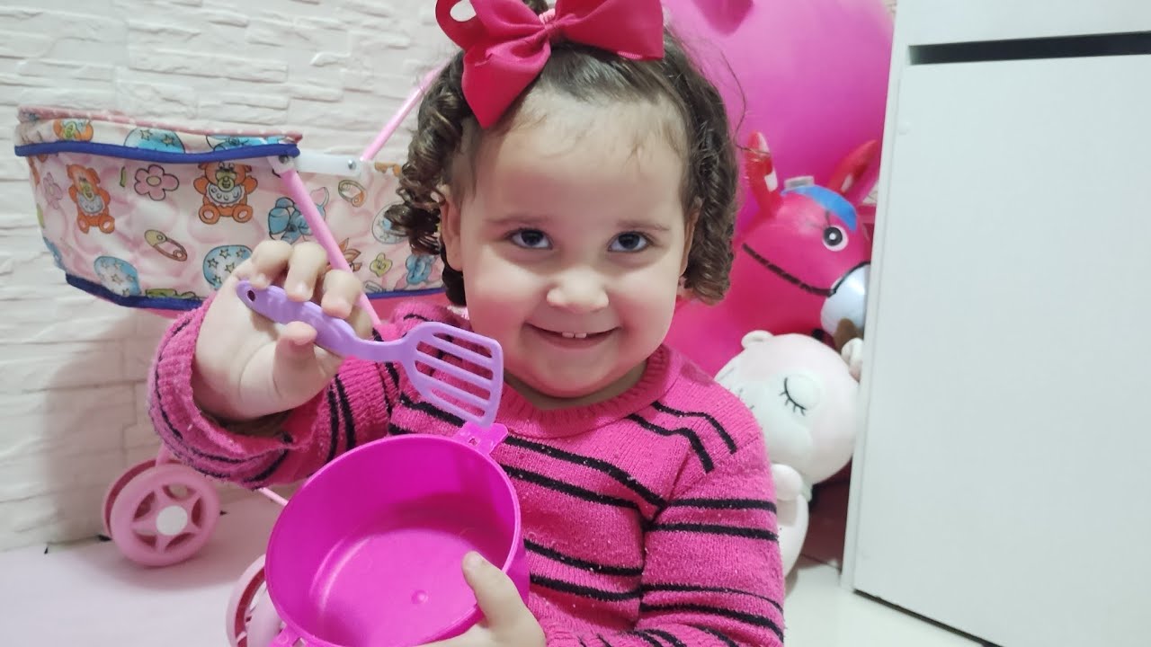 Bela e sua colher mágica 