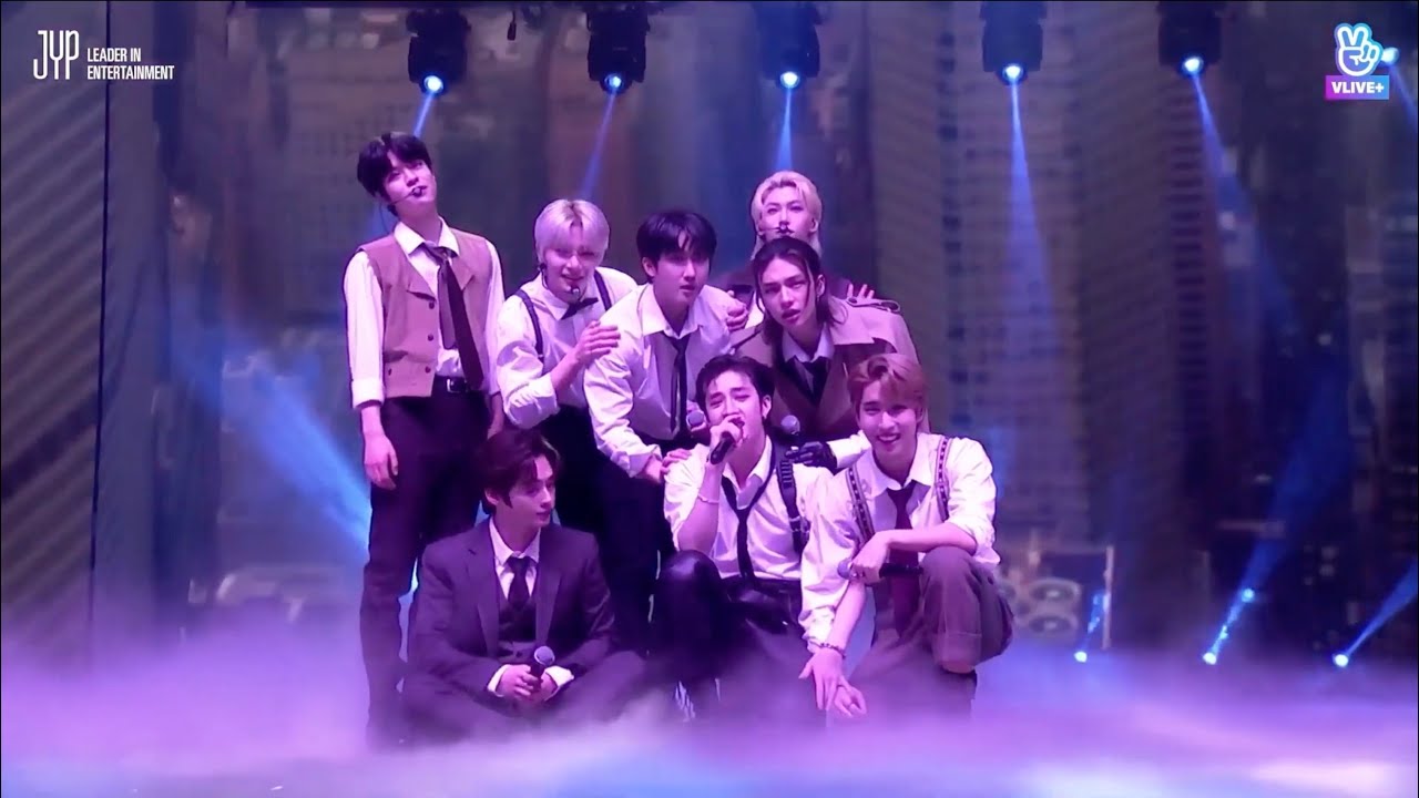 Stray Kids 1st 