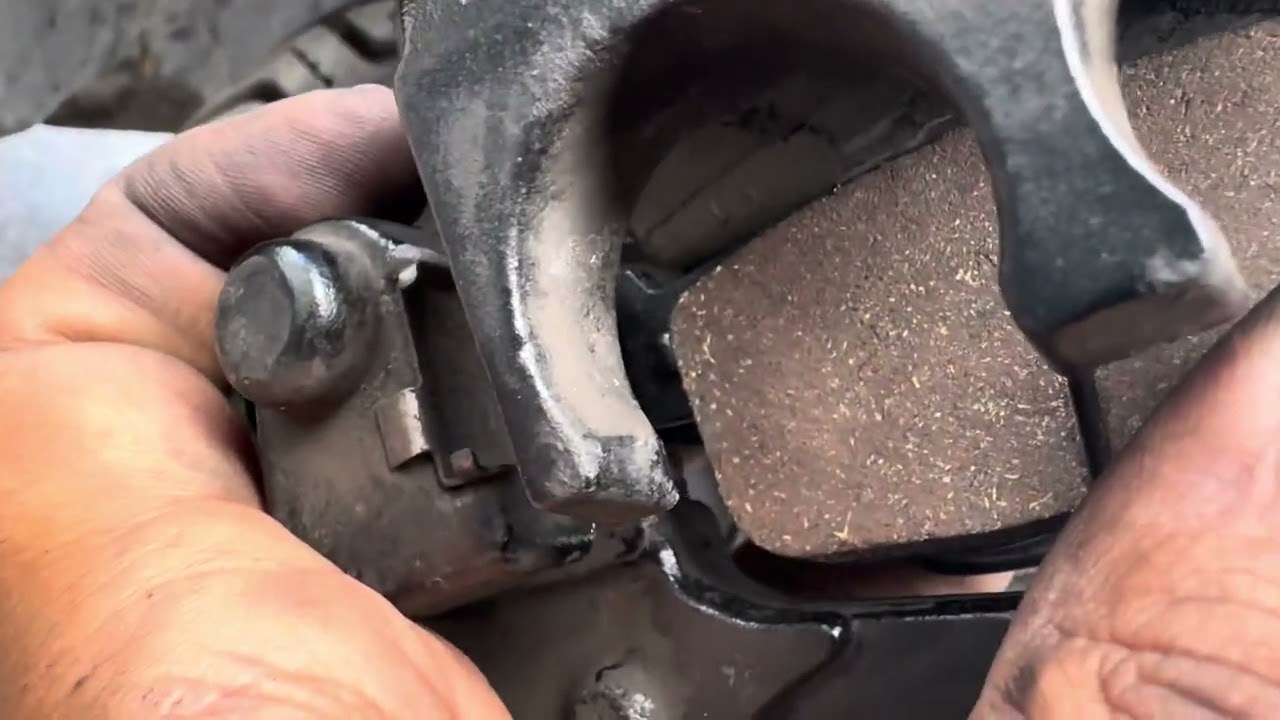 Changing Front Brake Pads on a 2022 - 2023 Yamaha Zuma 125cc Scooter Moped 2024